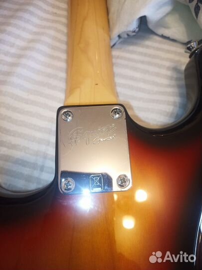 Продам Электро гитару или обменяю бас гитару