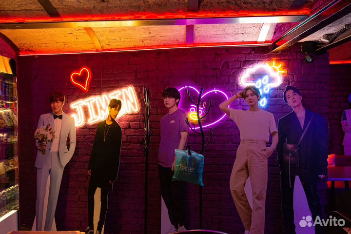 Проведи День Рожденья в кпоп кафе Tokpokki