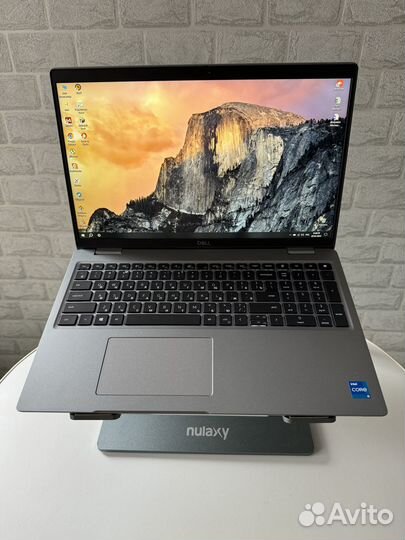 Dell Latitude 5520 i5-1135G7/16/512/Iris Xe