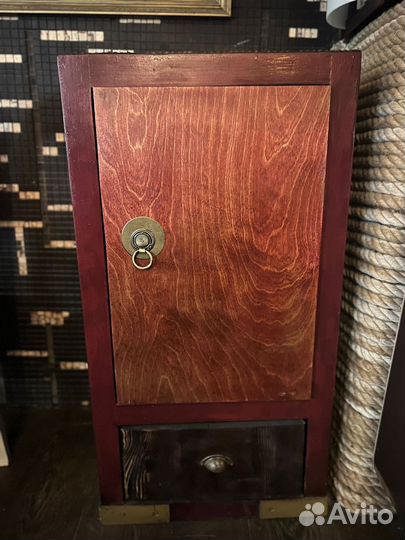 Тумба стилизованная