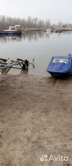 Лодка Пингвин