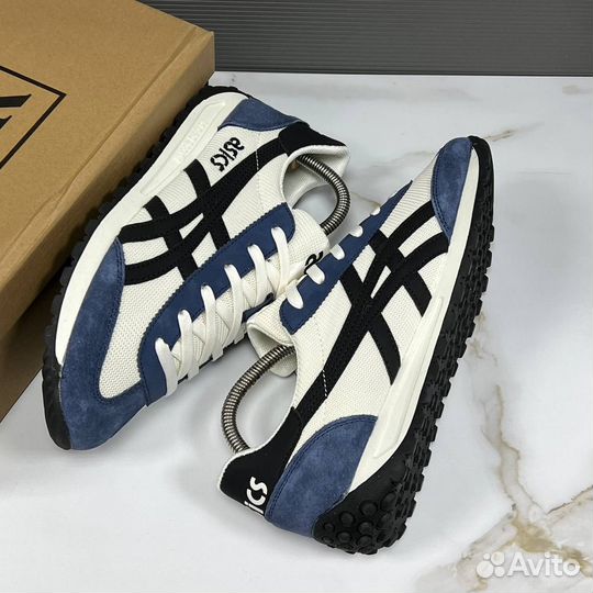 Кроссовки Asics (41)