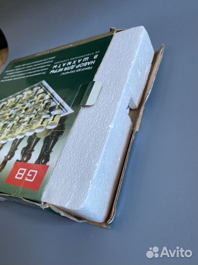 Настольная игра шахматы со стеклянными стопками