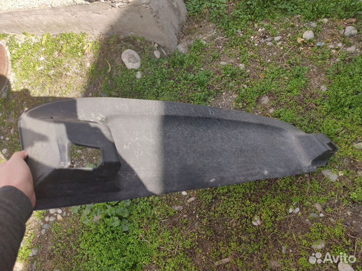 Задняя полка Ваз 2107