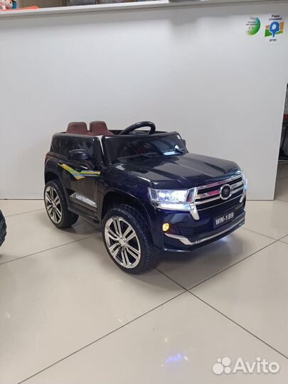 Детский электромобиль