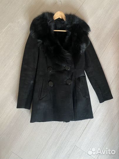 Дубленка из овчины с воротником из песца