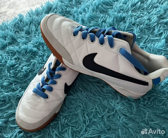 Бутсы,футзалки