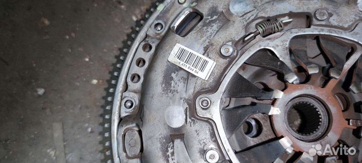 Двухмассовый маховик vw t5 2.0 механика комплект