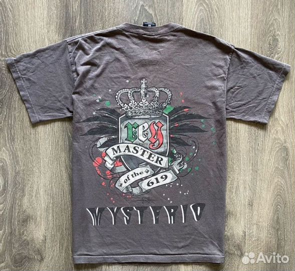 Едет обратно) Футболка affliction, archive