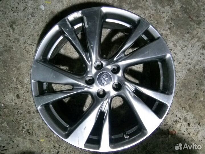 Диски Infinity R 20. поштучно