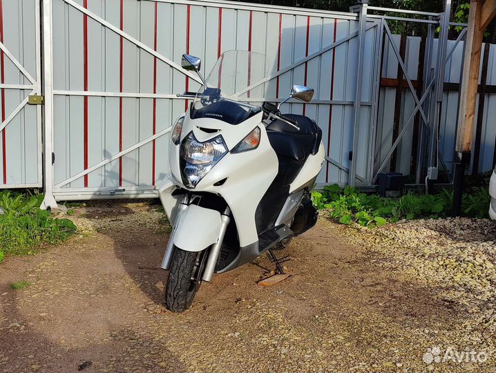 Silver Wing 600 ABS