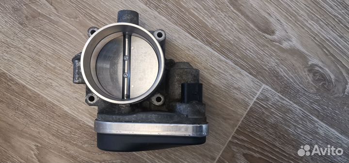 Дроссельная заслонка Vag022133062ag