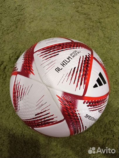 Футбольный мяч