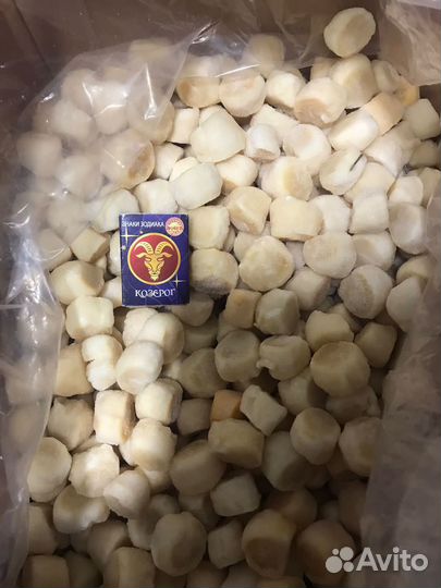 Красная икра / краб / гребешок / печень трески