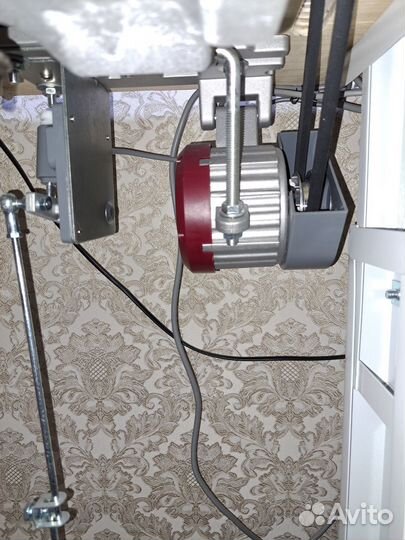 Швейная машинка Aurora 662 тройного продвижения