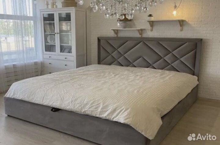 Кровать дизайнерская