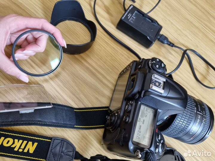 Зеркальный фотоаппарат nikon комплект