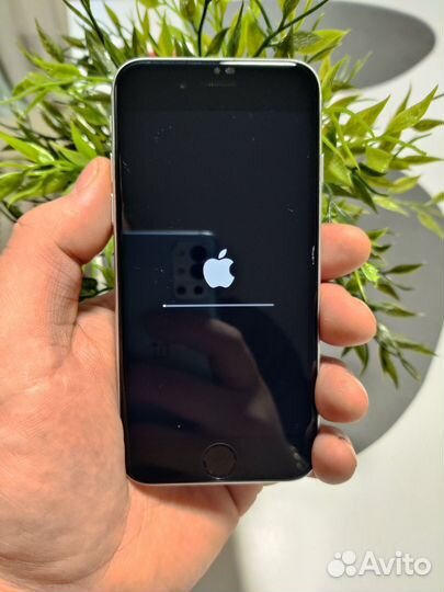 iPhone se 2020 64gb