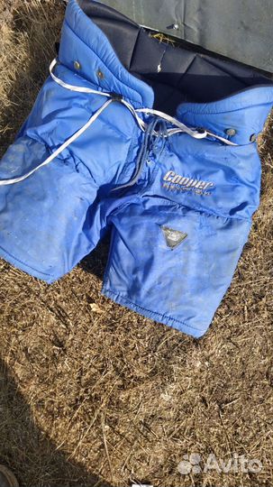 Продам хоккейную форму