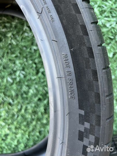 Michelin Pilot Sport 4 S 315/30 R22 107Y
