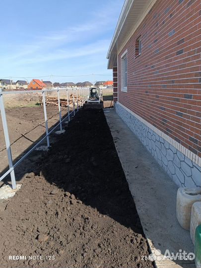 Аренда минипогрузчика Bobcat, Ямобур