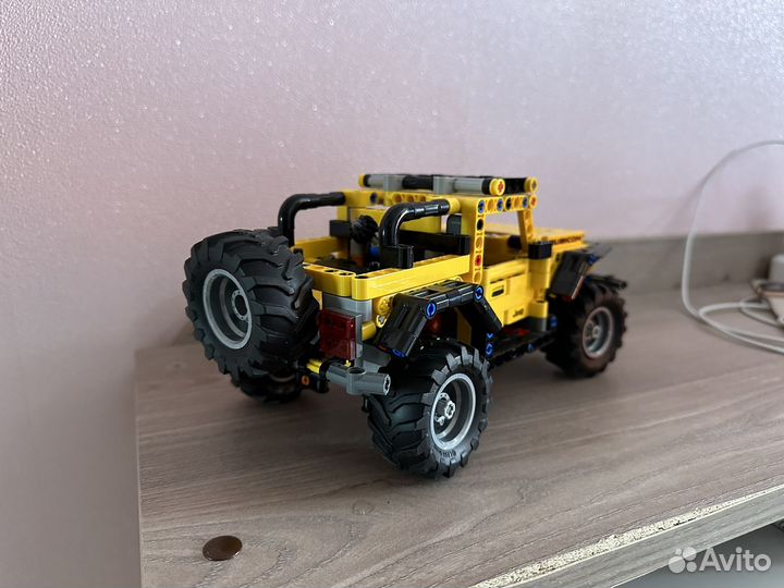 Конструктор lego Technic Jeep Wrangler, 42122