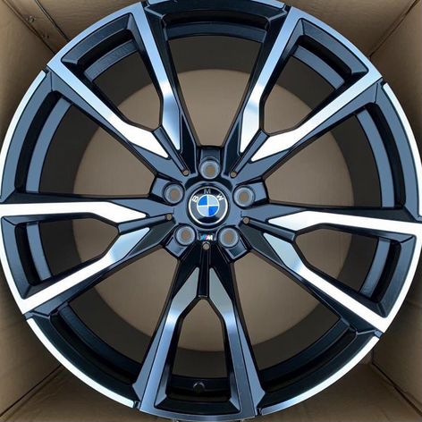 Литые диски Yongzheng 10×R22 5×112