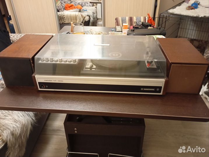 Проигрыватель винила СССР