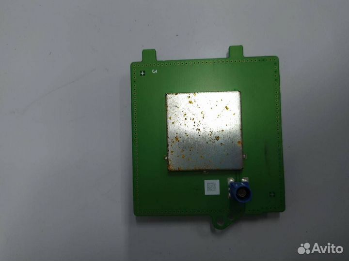 Антенна на крыше Tesla Model Y 2020 1079734-00-C