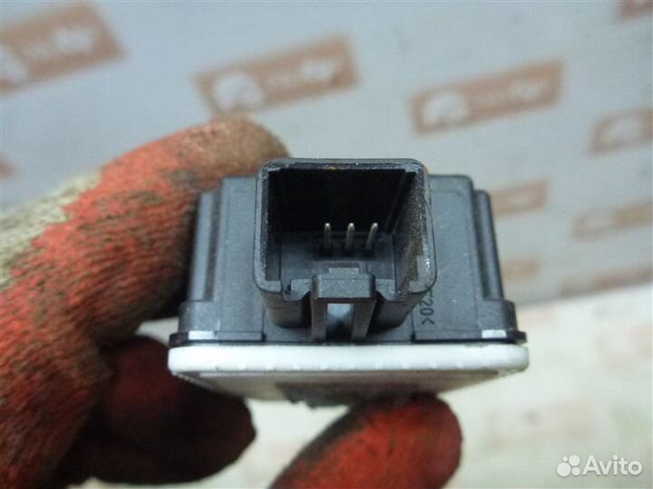 Блок управления центральным замком Volvo Xc70 BZ95