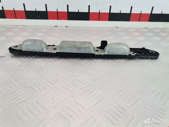 Ручка крышки багажника для Volkswagen Passat 6