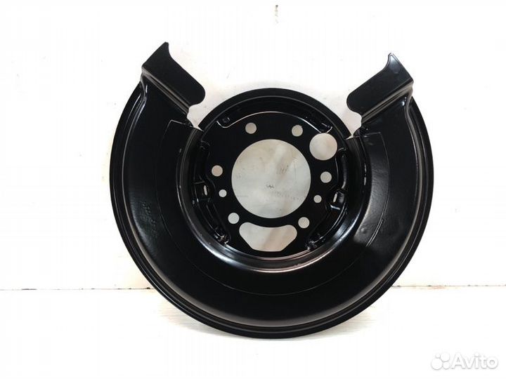 Пыльник тормозного диска задний правый Mercedes