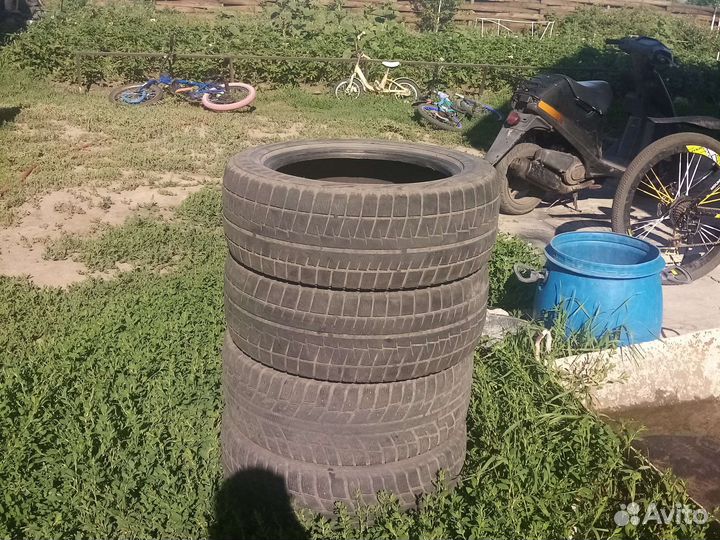 Bridgestone Blizzak Revo GZ 205/55 R16