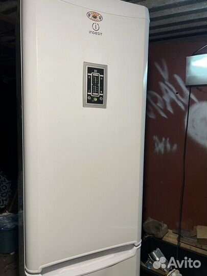Холодильник бу