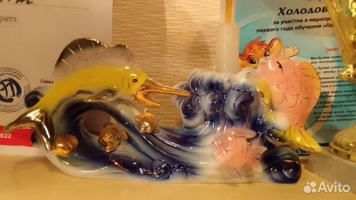 Подсвечник с рыбами