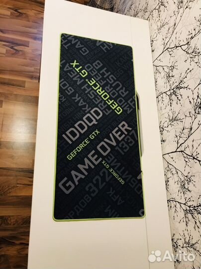 Компьютерный стол IKEA