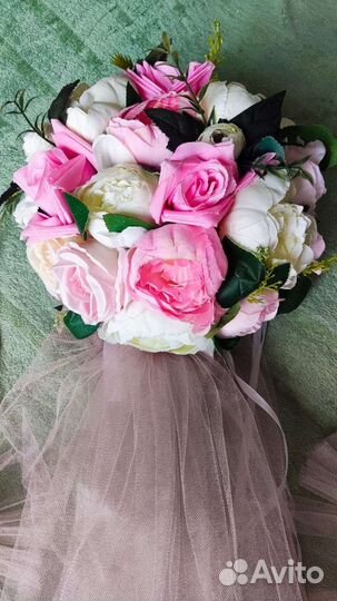 Свадебные украшения на машину