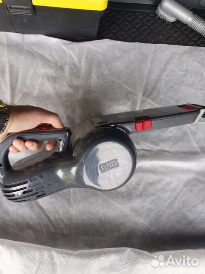 Автомобильный пылесос black decker