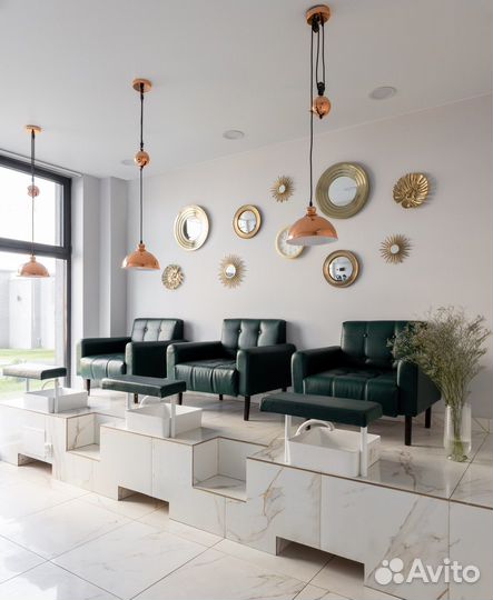 Администратор в сеть студий ногтевого сервиса