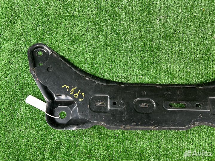 Передняя балка (подрамник) Mazda 323 6 2000