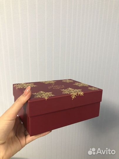 Коробка подарочная новогодняя 13х18