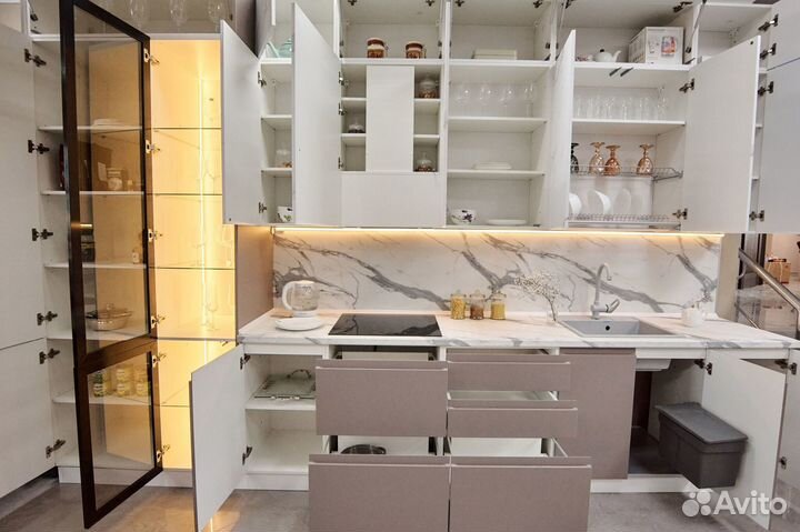 Кухонный гарнитур