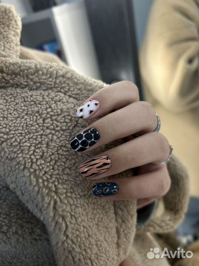 Мастер маникюра, наращивание ногтей, выкладной