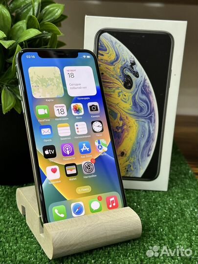 iPhone Xs, 64 ГБ