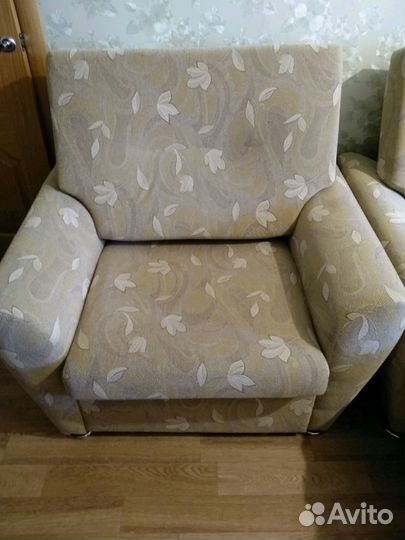 Угловой диван с креслом