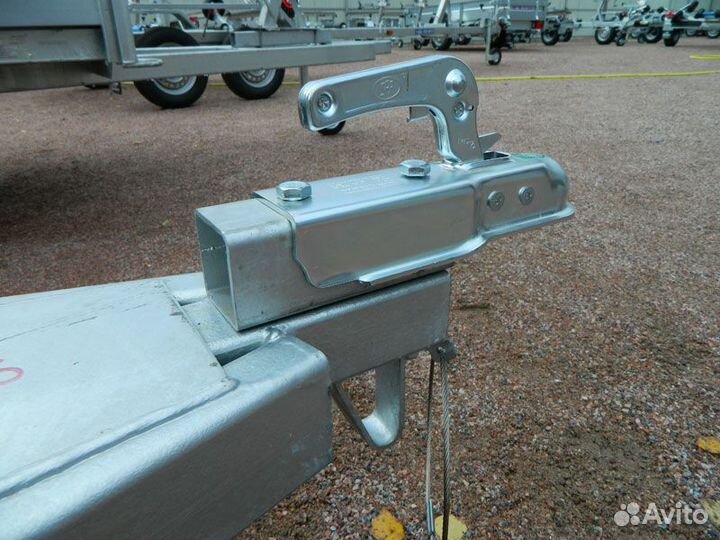 Проставка сцепного устройства (головки) квадрат 40