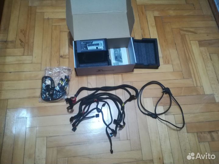 Блок питания Seasonic Platinum-1000 watt (PFC F3)