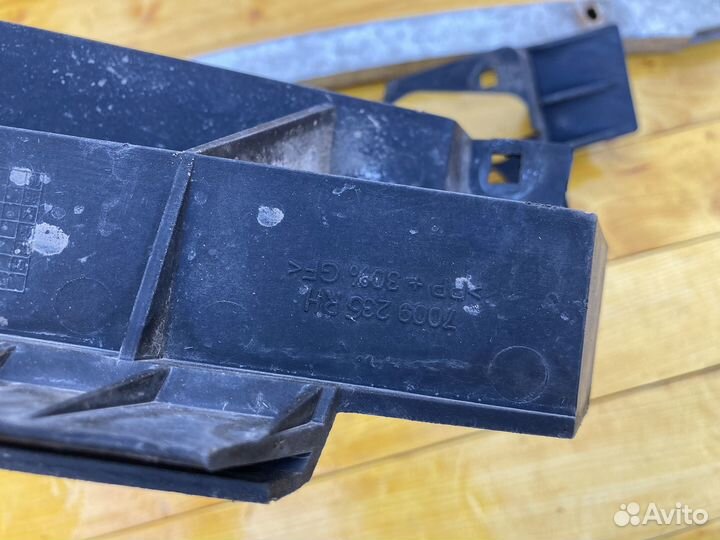 Реснички фар range rover l322