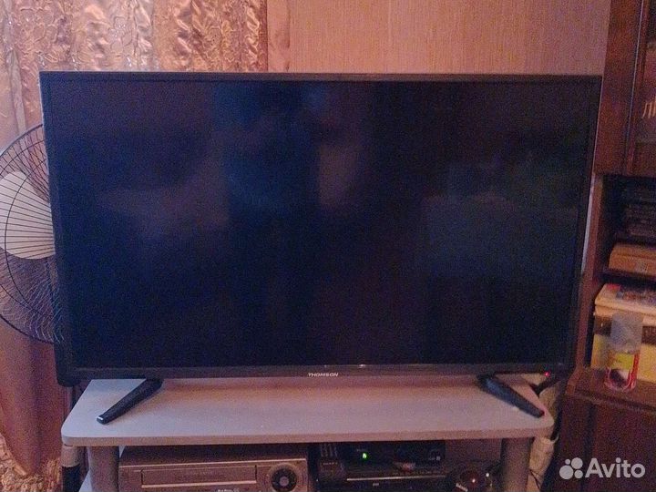 Телевизор на запчасти