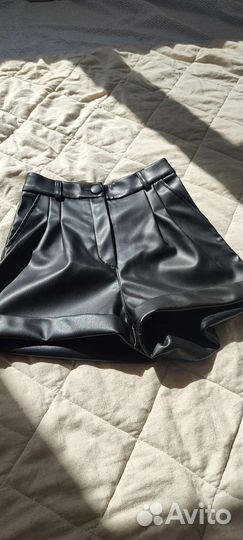 Шорты женские кожаные